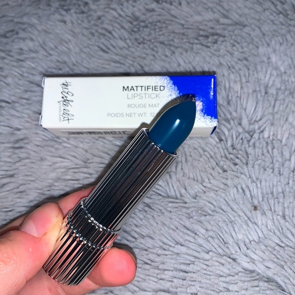 THe Estée edit mattified lipstick 💄 - Picture 3 of 4